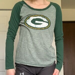 Lightweight Women’s Small Packer Long Sleeve Shirt